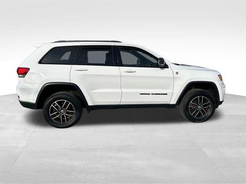 2017 Jeep Grand Cherokee Trailhawk