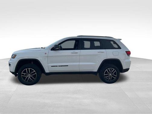 2017 Jeep Grand Cherokee Trailhawk