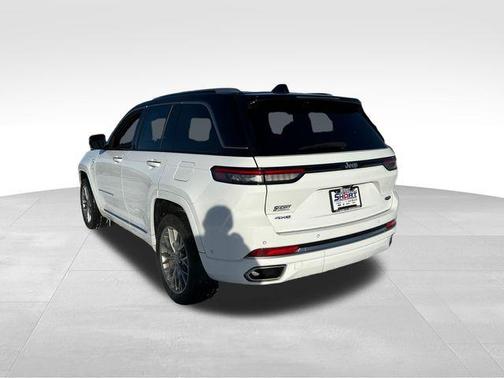 2022 Jeep Grand Cherokee 4xe Summit