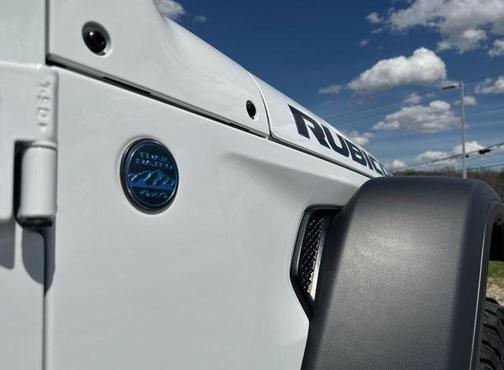 Bright White Clearcoat 2025 Jeep Wrangler 4xe Rubicon