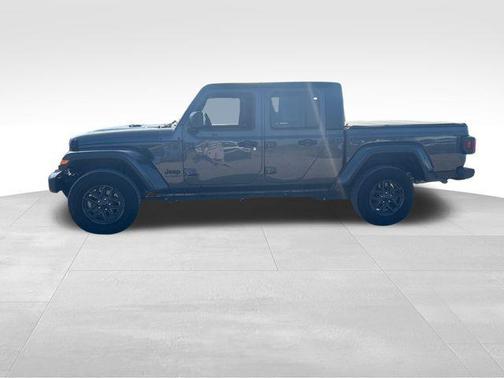 2024 Jeep Gladiator Sport S