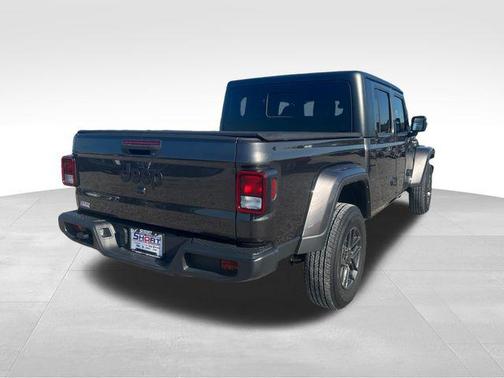 2024 Jeep Gladiator Sport S