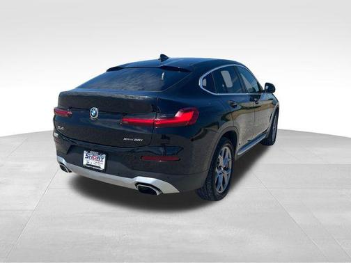 2024 BMW X4 xDrive30i