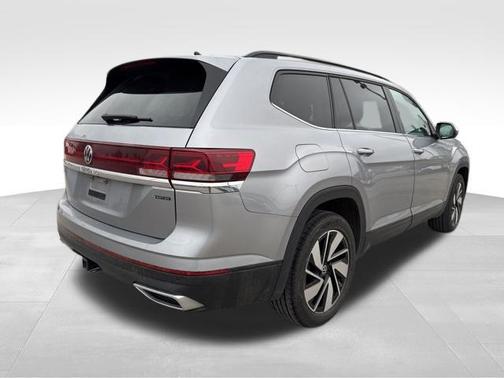 2024 Volkswagen Atlas 2.0T SE w/Technology 4MOTION