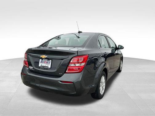 2020 Chevrolet Sonic FWD Sedan LT