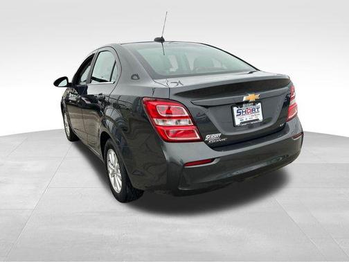 2020 Chevrolet Sonic FWD Sedan LT