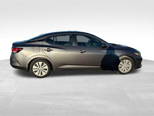 2022 Nissan Sentra S