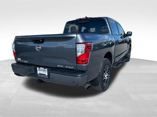 2023 Nissan Titan SV
