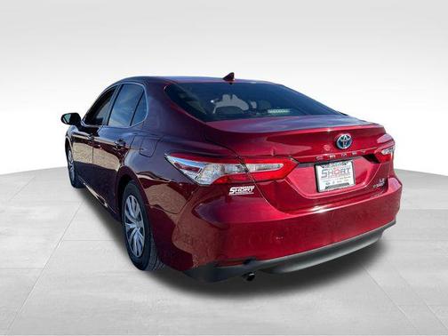 2018 Toyota Camry Hybrid LE