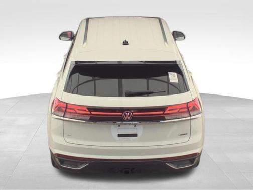 2025 Volkswagen Atlas Cross Sport 2.0T SE w/Technology 4MOTION