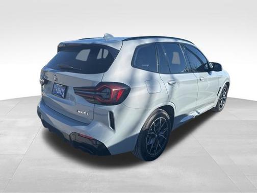 2024 BMW X3 M40i