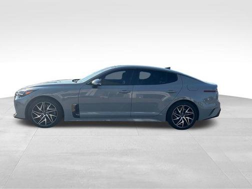 2023 Kia Stinger GT-Line