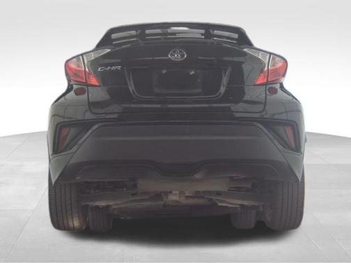 2021 Toyota C-HR XLE