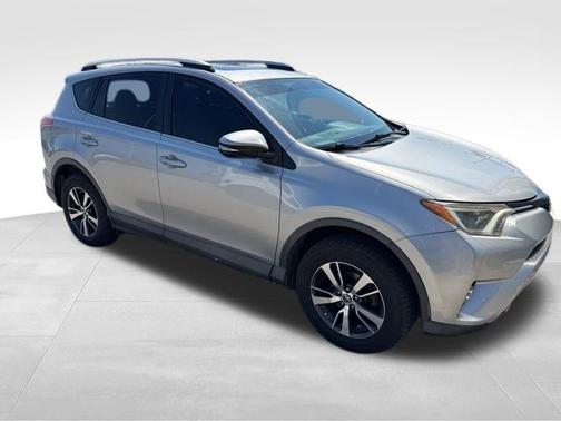 Silver Sky Metallic 2016 Toyota RAV4 XLE