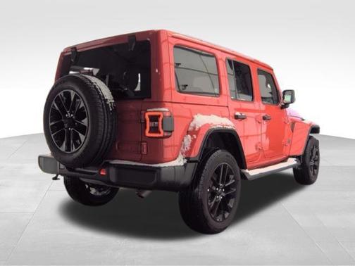 2025 Jeep Wrangler 4xe Sahara