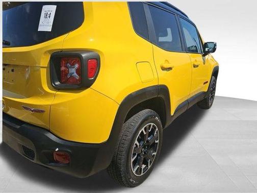 Solar Yellow Clearcoat 2023 Jeep Renegade Trailhawk