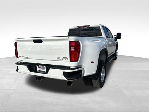 2022 Chevrolet Silverado 3500 High Country