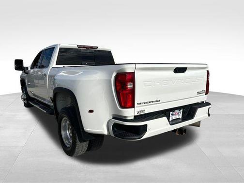 2022 Chevrolet Silverado 3500 High Country