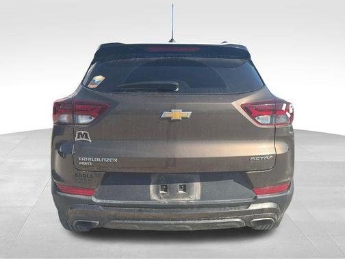 Zeus Bronze Metallic 2021 Chevrolet Trailblazer ACTIV