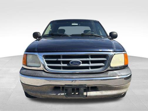 True Blue Clearcoat Metallic 2004 Ford F-150 Heritage XL