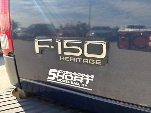 True Blue Clearcoat Metallic 2004 Ford F-150 Heritage XL