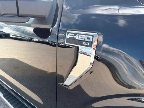 Agate Black Metallic 2025 Ford F-150 XLT