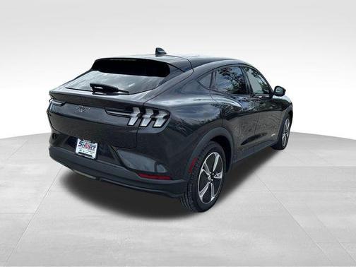 2022 Ford Mustang Mach-E Select