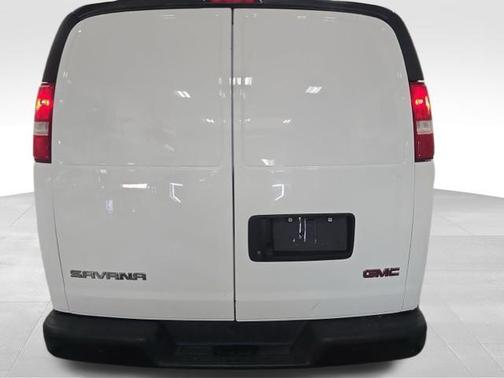 2023 GMC Savana 2500 Work Van
