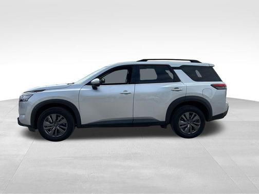 2024 Nissan Pathfinder SV 4WD
