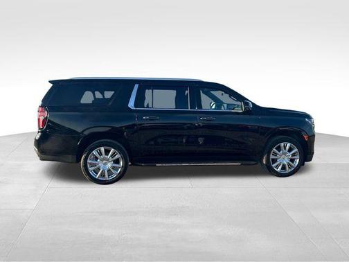 2021 Chevrolet Suburban 4WD High Country