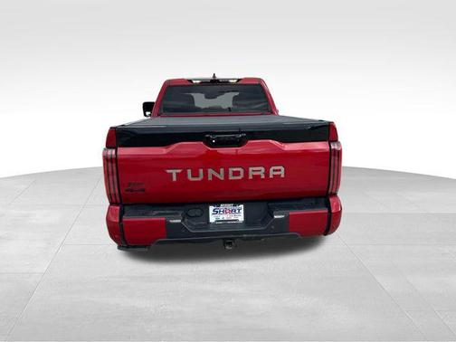 2022 Toyota Tundra Platinum