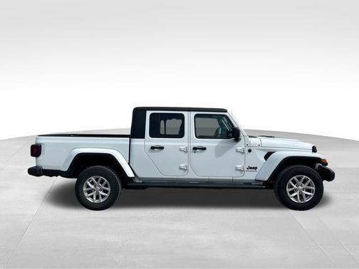 2023 Jeep Gladiator Sport S