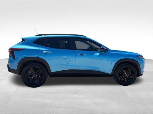 Marina Blue Metallic 2025 Chevrolet Trax FWD ACTIV