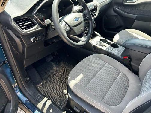 Dark Persian Green Metallic 2020 Ford Escape SE