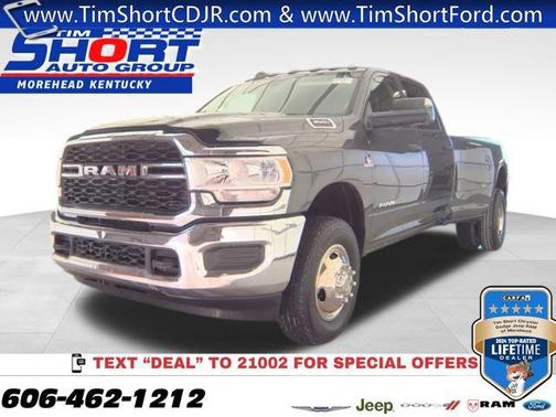 2020 RAM 3500 Tradesman Crew Cab 4x4 8' Box