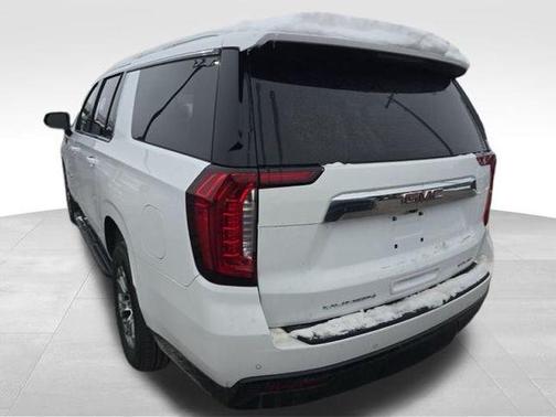 2023 GMC Yukon XL SLE