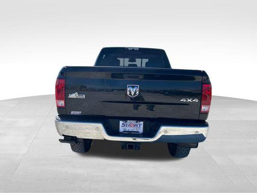 2018 RAM 2500 Big Horn Crew Cab 4x4 6'4' Box