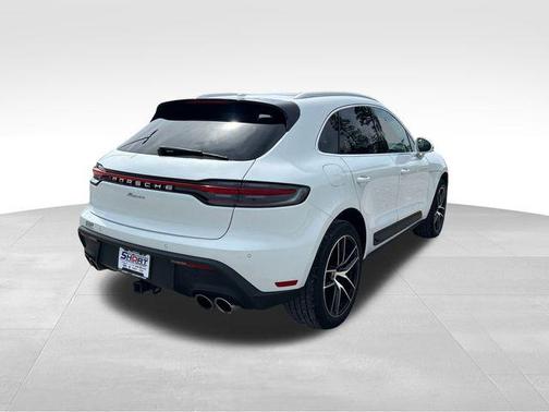 2023 Porsche Macan Base