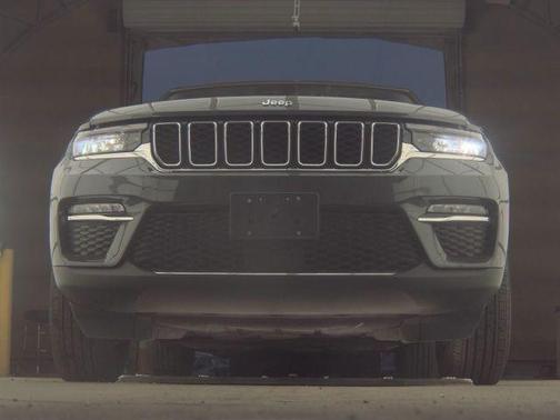 Baltic Gray Metallic Clearcoat 2022 Jeep Grand Cherokee 4xe Base