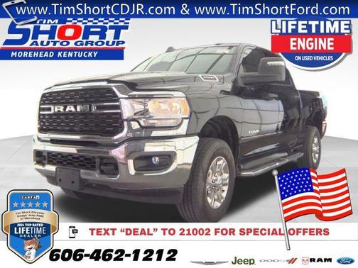 Diamond Black Crystal Pearlcoat 2024 RAM 2500 Big Horn Crew Cab 4x4 6'4' Box
