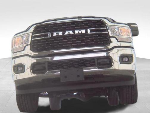 Diamond Black Crystal Pearlcoat 2024 RAM 2500 Big Horn Crew Cab 4x4 6'4' Box