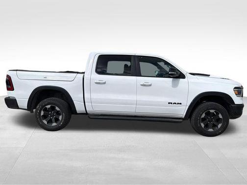 Bright White Clearcoat 2020 RAM 1500 Rebel