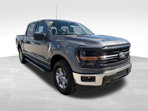 Carbonized Gray Metallic 2025 Ford F-150 XLT