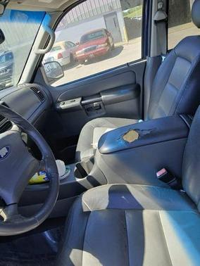 Dark Blue Pearl Clearcoat Metallic 2004 Ford Explorer Sport Trac XLT