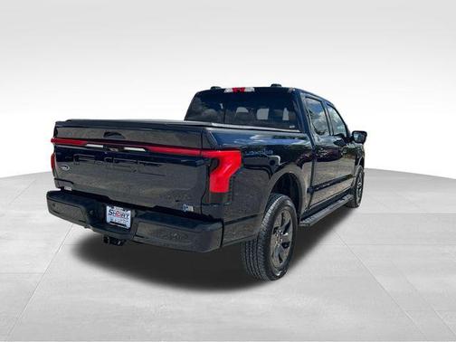 2023 Ford F-150 Lightning LARIAT