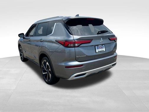 2023 Mitsubishi Outlander PHEV SEL