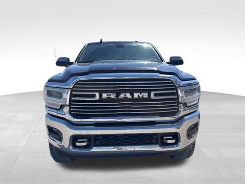 2022 RAM 2500 Laramie Crew Cab 4x4 6'4' Box