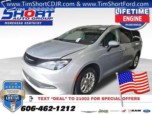 2023 Chrysler Voyager LX