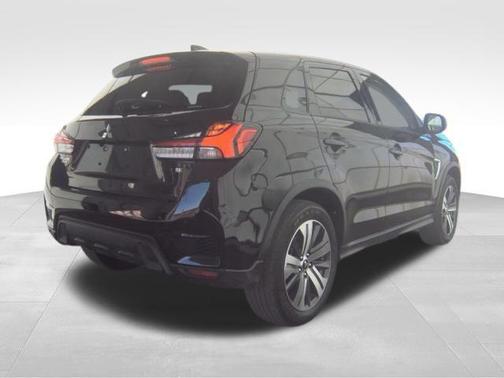 2024 Mitsubishi Outlander Sport SE