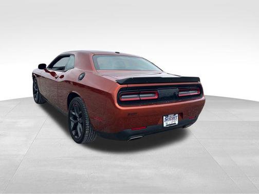 2022 Dodge Challenger SXT